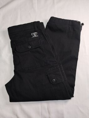 Men's Black Cargo Pants with Multiple Utility Pockets